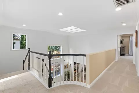 Entry Way - 2285 Hillyer St, Carlsbad, CA 92008 photo 8 of 8