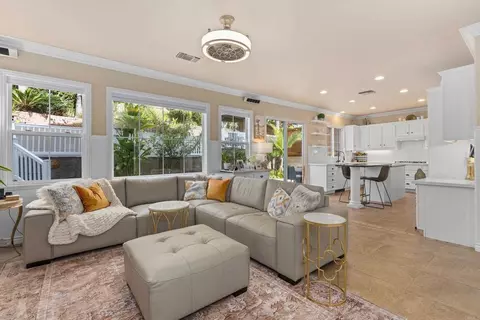 Living - 2285 Hillyer St, Carlsbad, CA 92008 photo 1 of 1