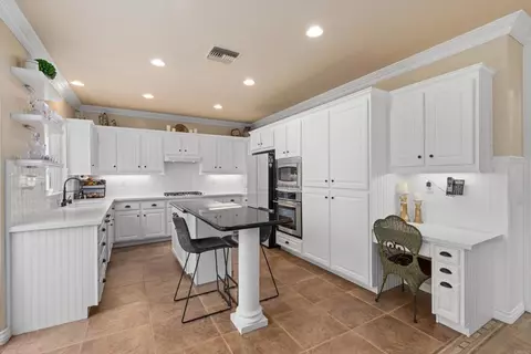 Kitchen - 2285 Hillyer St, Carlsbad, CA 92008 photo 1 of 5