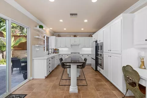 Kitchen - 2285 Hillyer St, Carlsbad, CA 92008 photo 2 of 5