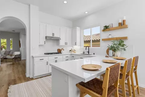 1050 Alexandra Ln, Encinitas, CA 92024 photo 8