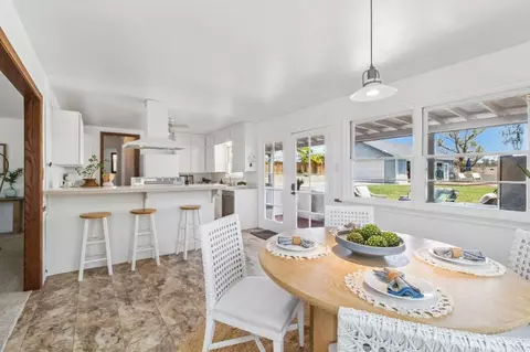 Dining - 916 Sunset Dr, Vista, CA 92081 photo 1 of 4