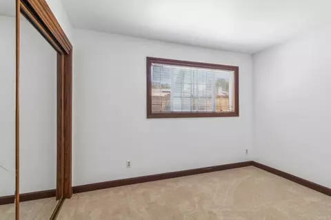 Bedroom - 916 Sunset Dr, Vista, CA 92081 photo 4 of 8