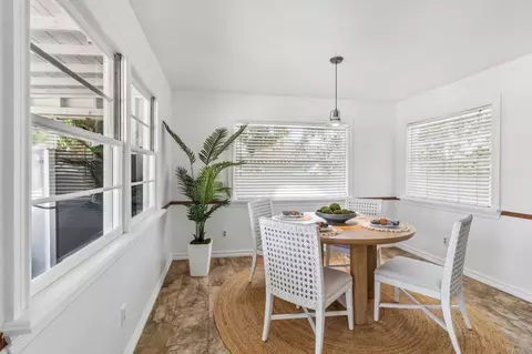 Dining - 916 Sunset Dr, Vista, CA 92081 photo 3 of 4