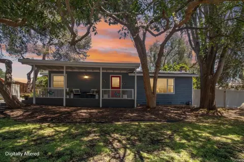 Exterior - 916 Sunset Dr, Vista, CA 92081 photo 15 of 15