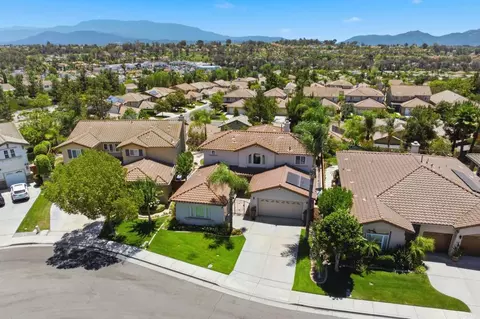 View/Area - 41645 Cypress Point Way, Temecula, CA 92591 photo 3 of 12