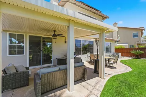 Exterior - 41645 Cypress Point Way, Temecula, CA 92591 photo 4 of 7