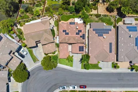View/Area - 41645 Cypress Point Way, Temecula, CA 92591 photo 11 of 12