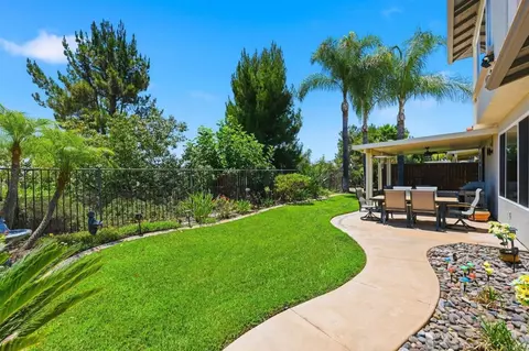 Exterior - 41645 Cypress Point Way, Temecula, CA 92591 photo 7 of 7