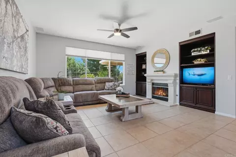 Living - 41645 Cypress Point Way, Temecula, CA 92591 photo 2 of 3