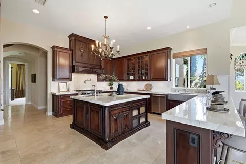 Kitchen - 2484 Dos Lomas, Fallbrook, CA 92028 photo 2 of 6