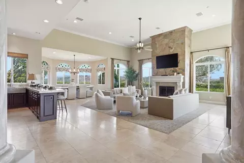 Living - 2484 Dos Lomas, Fallbrook, CA 92028 photo 1 of 4