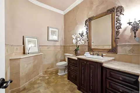 Bath - 2484 Dos Lomas, Fallbrook, CA 92028 photo 6 of 10