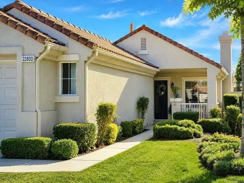 23800 Corte Picante, Murrieta, CA 92562