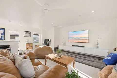Living - 1811 Red Willow Way, Oceanside, CA 92056 photo 5 of 5