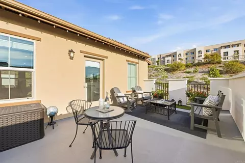 Exterior - 1811 Red Willow Way, Oceanside, CA 92056 photo 1 of 8