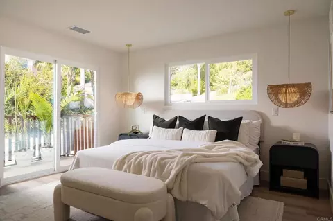 Bedroom - 1551 Burgundy Rd, Encinitas, CA 92024 photo 1 of 3