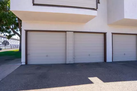 Exterior - 569 E St #14, Chula Vista, CA 91910 photo 6 of 12
