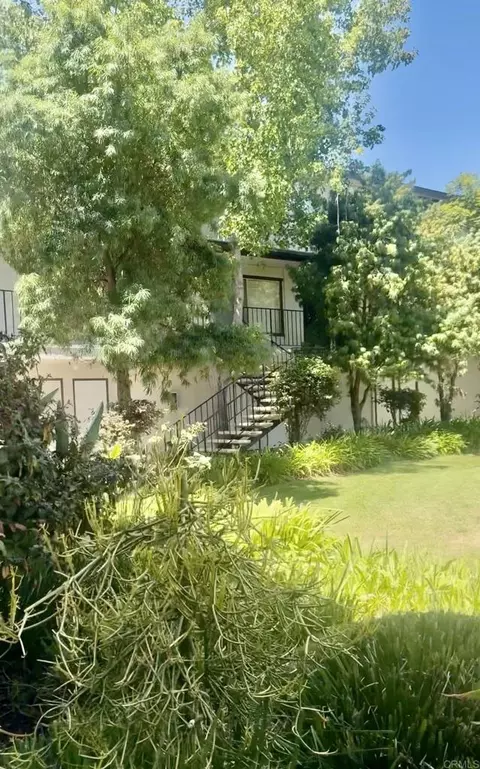 Exterior - 569 E St #14, Chula Vista, CA 91910 photo 12 of 12