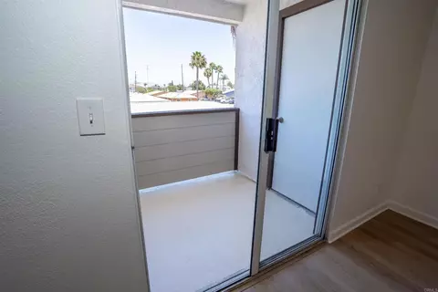 Exterior - 569 E St #14, Chula Vista, CA 91910 photo 5 of 12