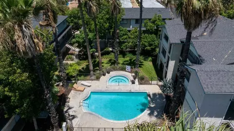 Exterior - 569 E St #14, Chula Vista, CA 91910 photo 7 of 12