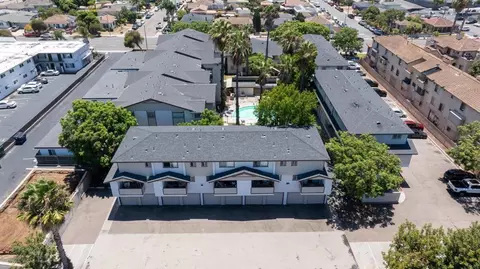 View/Area - 569 E St #14, Chula Vista, CA 91910 photo 10 of 17