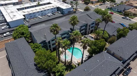 View/Area - 569 E St #14, Chula Vista, CA 91910 photo 3 of 17