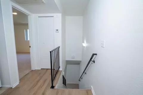 Entry Way - 569 E St #14, Chula Vista, CA 91910 photo 2 of 2