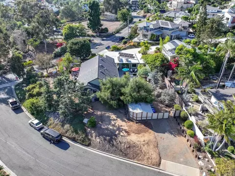 View/Area - 1818 Avocado Rd, Oceanside, CA 92054 photo 5 of 5