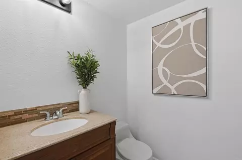 Bath - 3635 Harvard Dr, Oceanside, CA 92056 photo 1 of 3