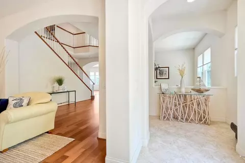 Entry Way - 5988 Black Rail Rd, Carlsbad, CA 92011 photo 2 of 3