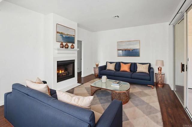 3504 Caminito El Rincon #2, San Diego, CA 92130
