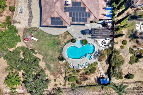 View/Area - 3737 Cedar Vale Way, Fallbrook, CA 92028 photo 8 of 9