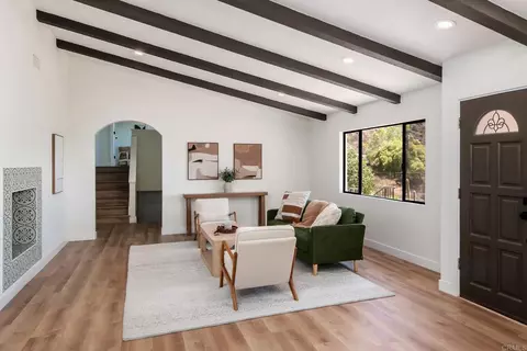 Living - 1650 Silver Tree Ln, Escondido, CA 92026 photo 4 of 4