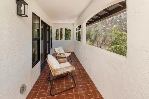 Exterior - 1650 Silver Tree Ln, Escondido, CA 92026 photo 5 of 14