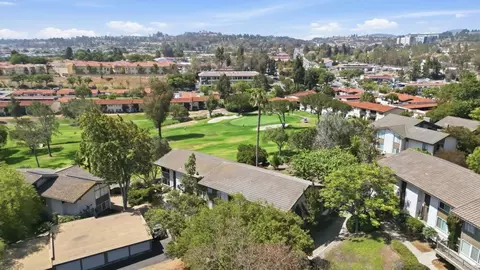 View/Area - 11937 Bajada, San Diego, CA 92128 photo 2 of 5
