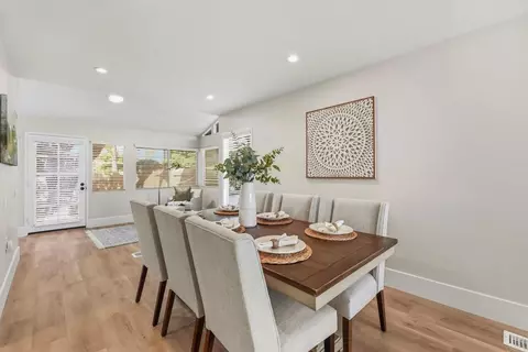 Dining - 11937 Bajada, San Diego, CA 92128 photo 1 of 2