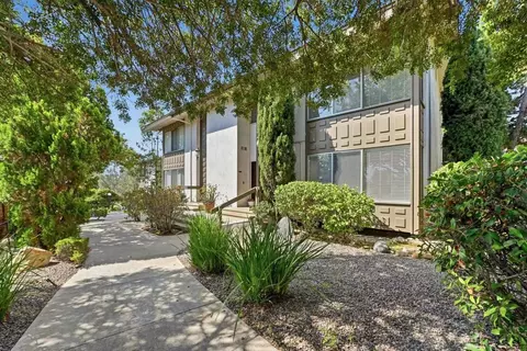 11937 Bajada, San Diego, CA 92128