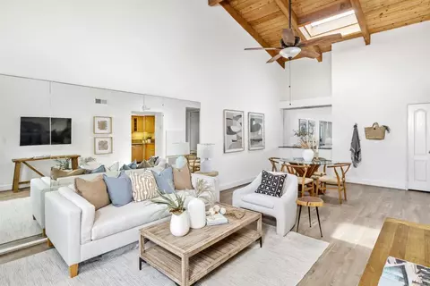 Living - 940 Sealane Dr #9, Encinitas, CA 92024 photo 2 of 2