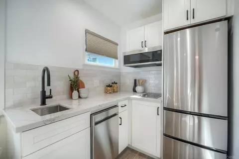 Kitchen - 503 N Nevada St, Oceanside, CA 92054 photo 5 of 5