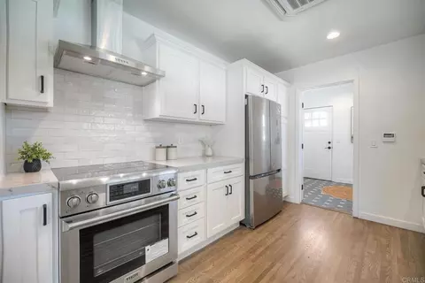 Kitchen - 503 N Nevada St, Oceanside, CA 92054 photo 2 of 5