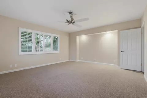 Bedroom - 3088 Skycrest Dr, Fallbrook, CA 92028 photo 5 of 8