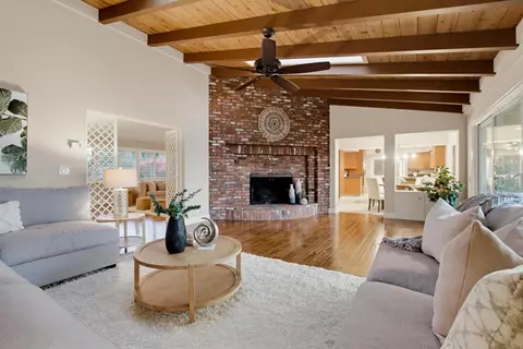 Living - 3088 Skycrest Dr, Fallbrook, CA 92028 photo 4 of 4