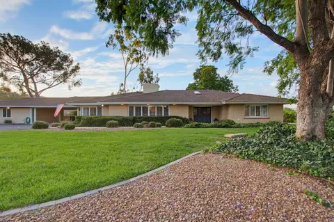 Exterior - 3088 Skycrest Dr, Fallbrook, CA 92028 photo 9 of 18