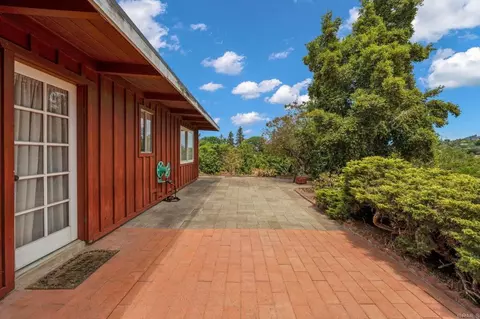 Exterior - 604 Rudd Rd, Vista, CA 92084 photo 10 of 21