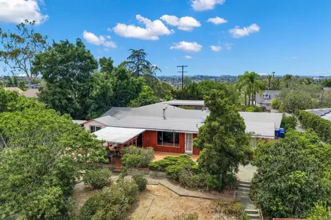 Exterior - 604 Rudd Rd, Vista, CA 92084 photo 6 of 21
