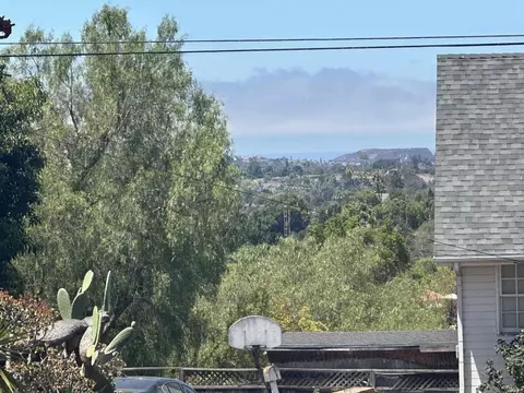 View/Area - 604 Rudd Rd, Vista, CA 92084 photo 8 of 14