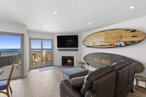Living - 1445 S Pacific St #D, Oceanside, CA 92054 photo 1 of 4