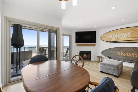 Dining - 1445 S Pacific St #D, Oceanside, CA 92054 photo 1 of 3