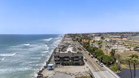 View/Area - 1445 S Pacific St #D, Oceanside, CA 92054 photo 10 of 11